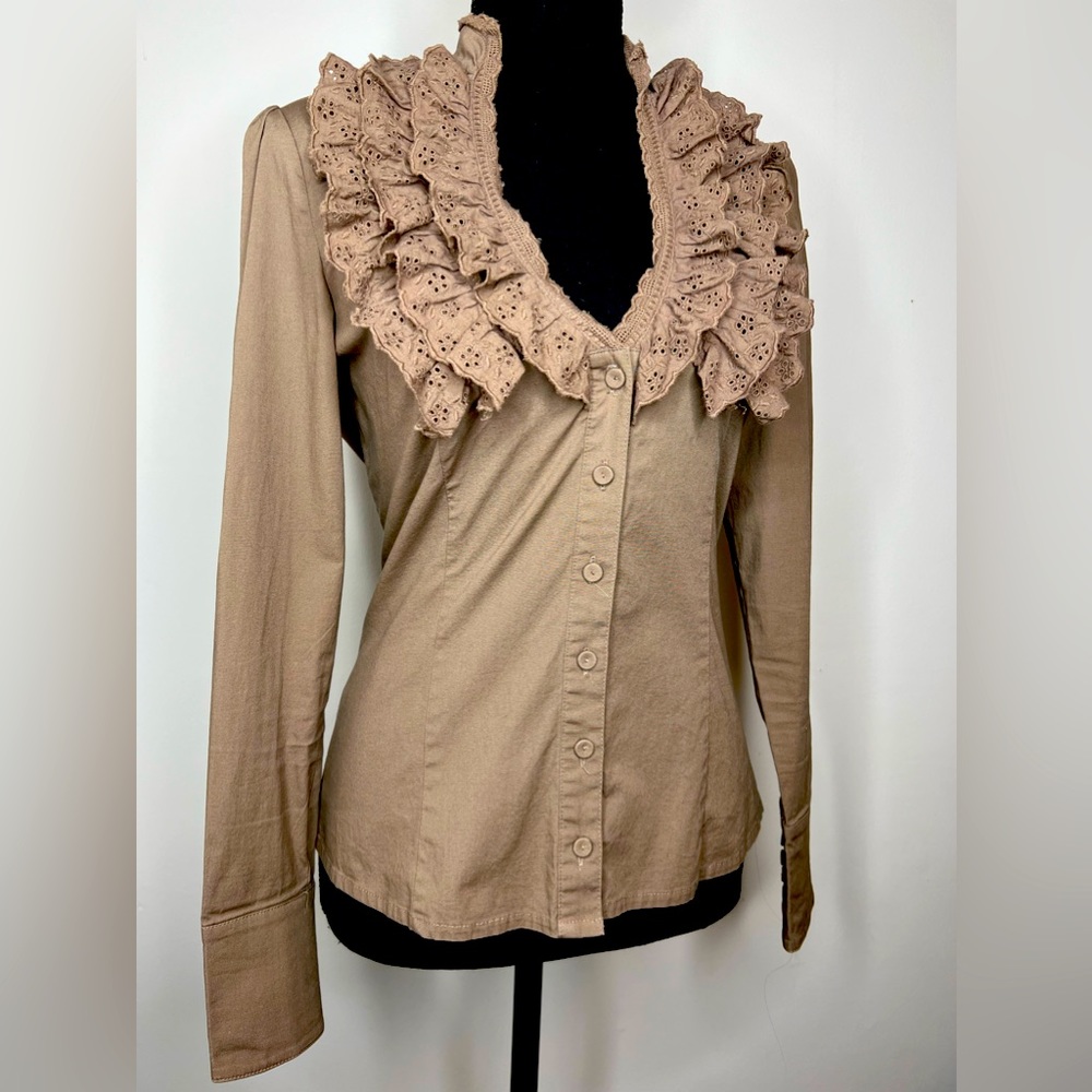 BCBG Low V cut frill button up
